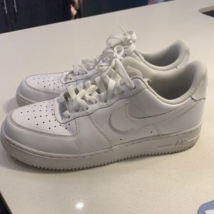 Nike Air Force 1